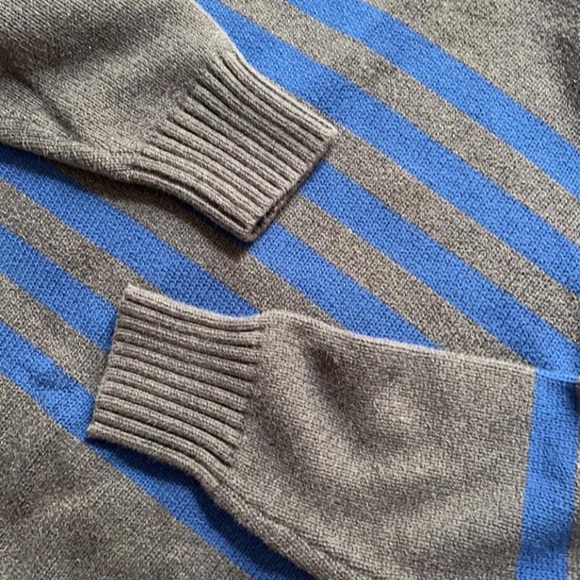 knitted GAP sweater - Picture 3 of 4